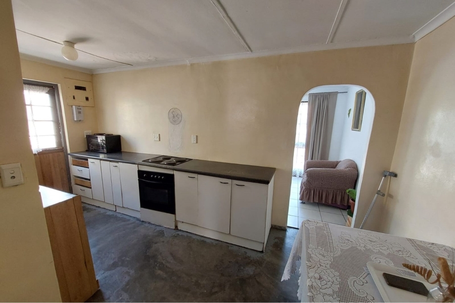 2 Bedroom Property for Sale in Rocklands Western Cape